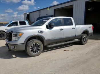  Salvage Nissan Titan