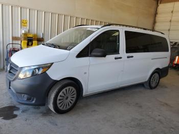  Salvage Mercedes-Benz Metris