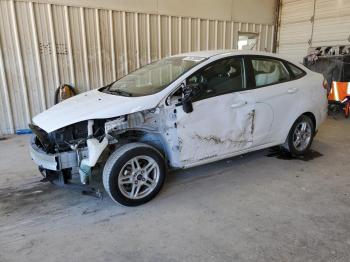  Salvage Ford Fiesta