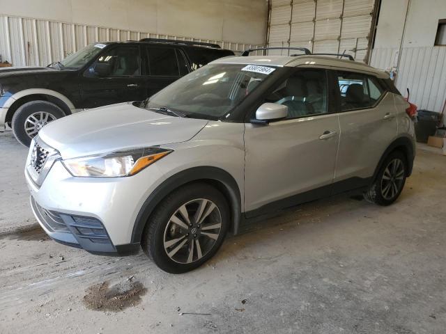  Salvage Nissan Kicks