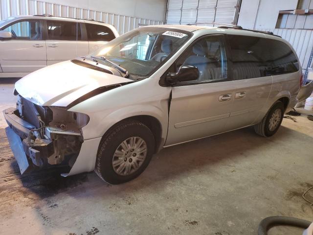  Salvage Chrysler Minivan