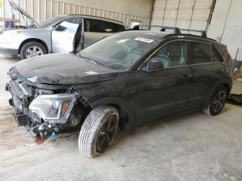  Salvage Kia Niro