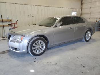  Salvage Chrysler 300