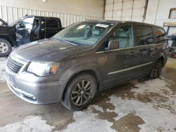  Salvage Chrysler Minivan