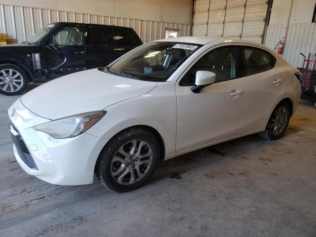  Salvage Toyota Yaris
