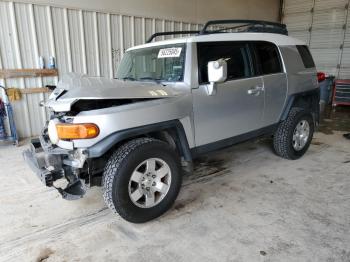  Salvage Toyota FJ Cruiser