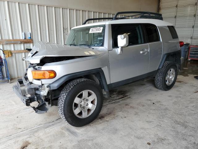  Salvage Toyota FJ Cruiser
