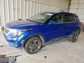  Salvage Kia Seltos