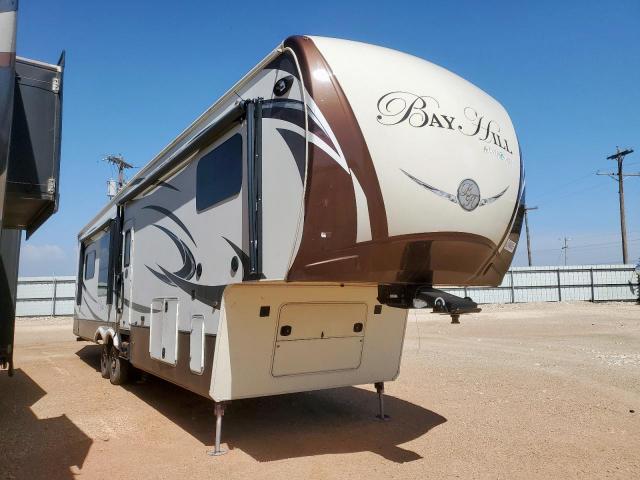  Salvage Bayh Trailer