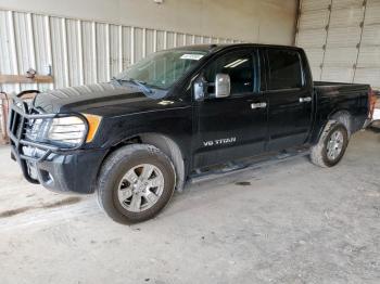  Salvage Nissan Titan