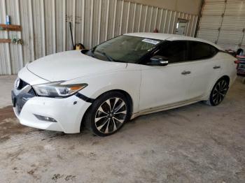  Salvage Nissan Maxima