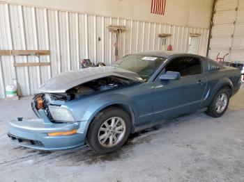  Salvage Ford Mustang