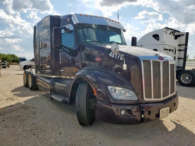  Salvage Peterbilt 579