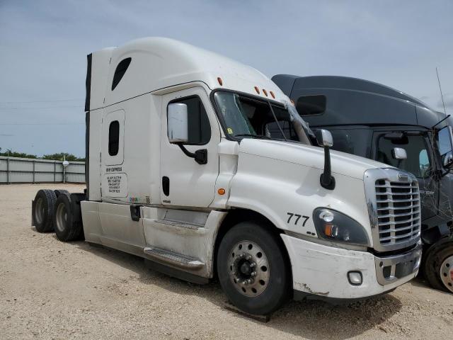  Salvage Freightliner Cascadia 125
