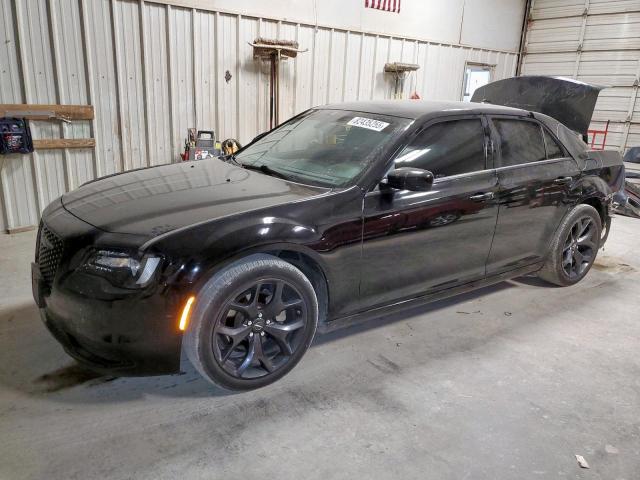  Salvage Chrysler 300