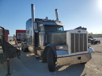  Salvage Peterbilt 379