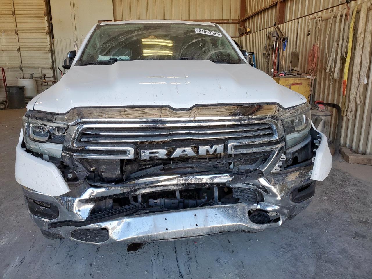 Ram 1500 Laramie Image 8
