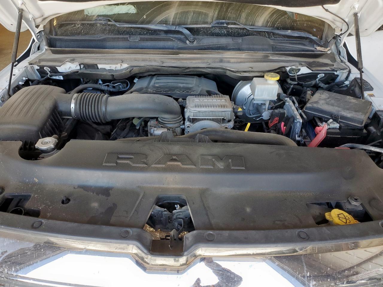 Ram 1500 Laramie Image 5