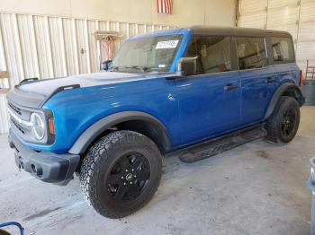  Salvage Ford Bronco
