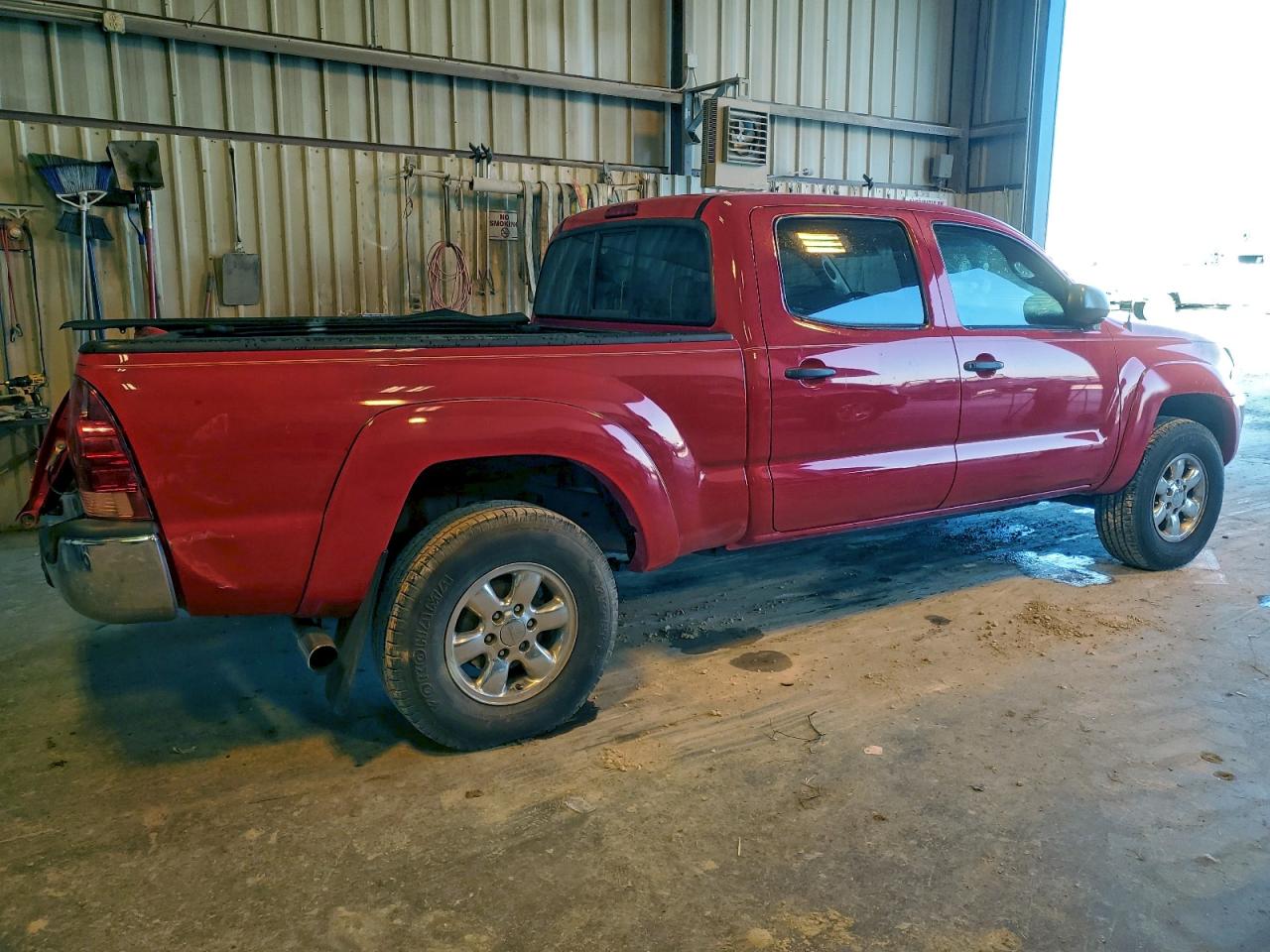 Toyota Tacoma Double Cab Prerunner Long Bed Image 2