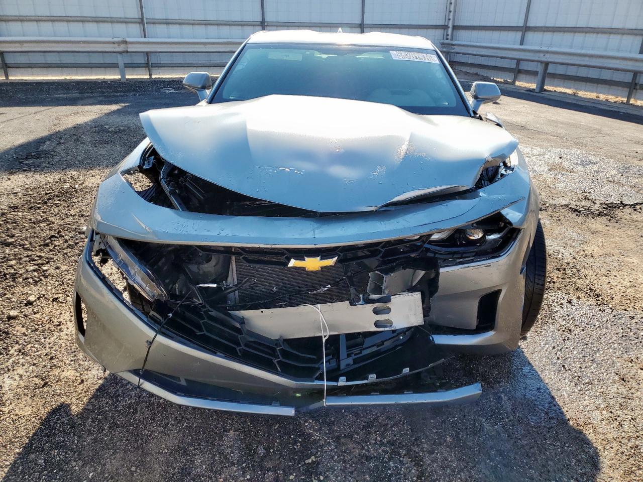 Chevrolet Camaro Ls Image 3