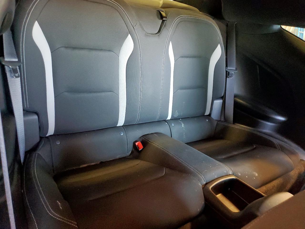 Chevrolet Camaro Ls Image 10