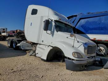  Salvage Freightliner Columbia