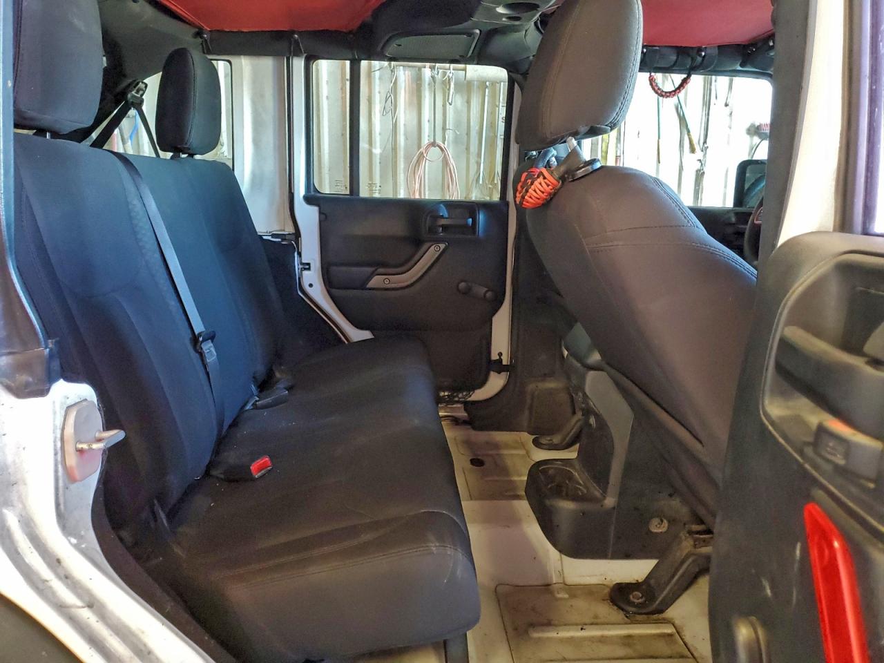 Jeep Wrangler Sport Image 14