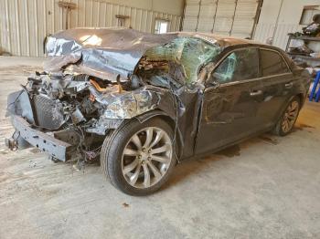  Salvage Chrysler 300
