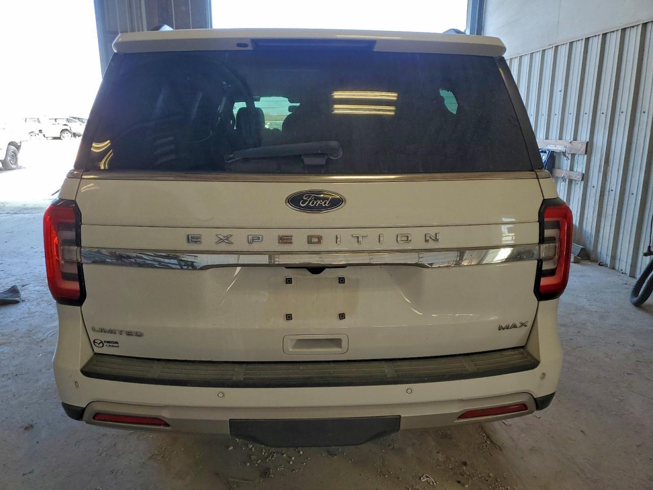 Ford Expedition Max Limited Image 9