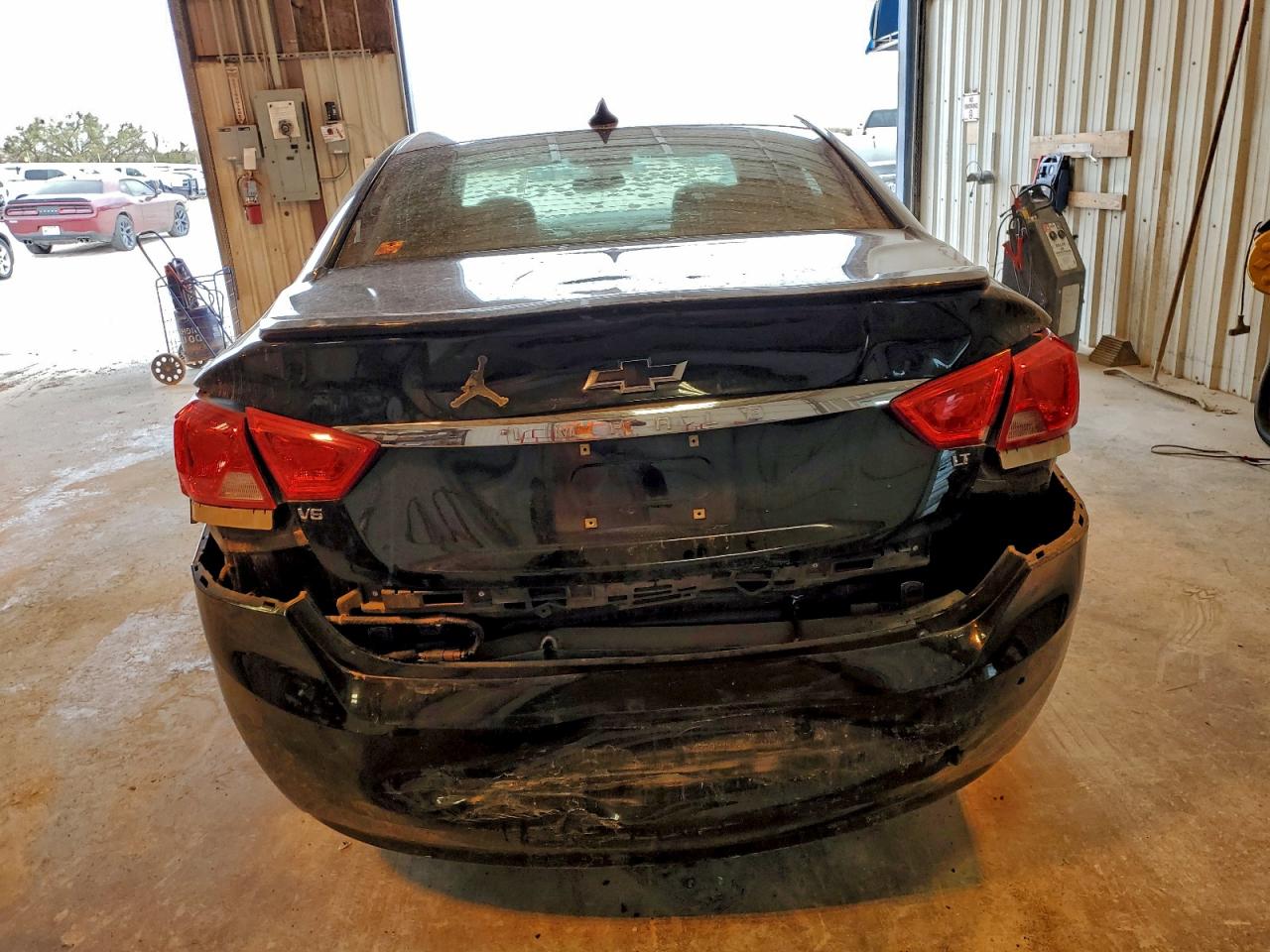 Chevrolet Impala Lt Image 12