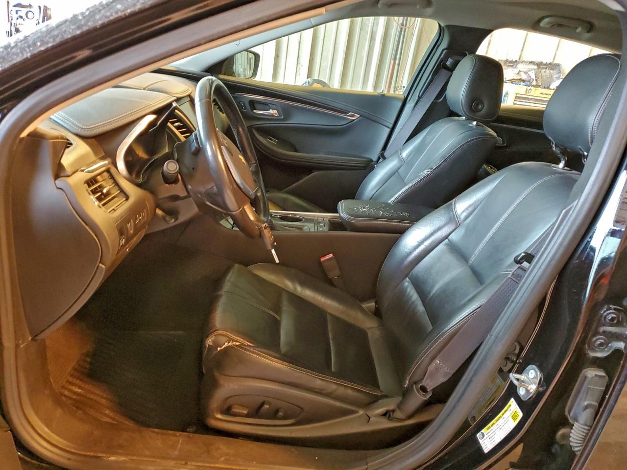 Chevrolet Impala Lt Image 8