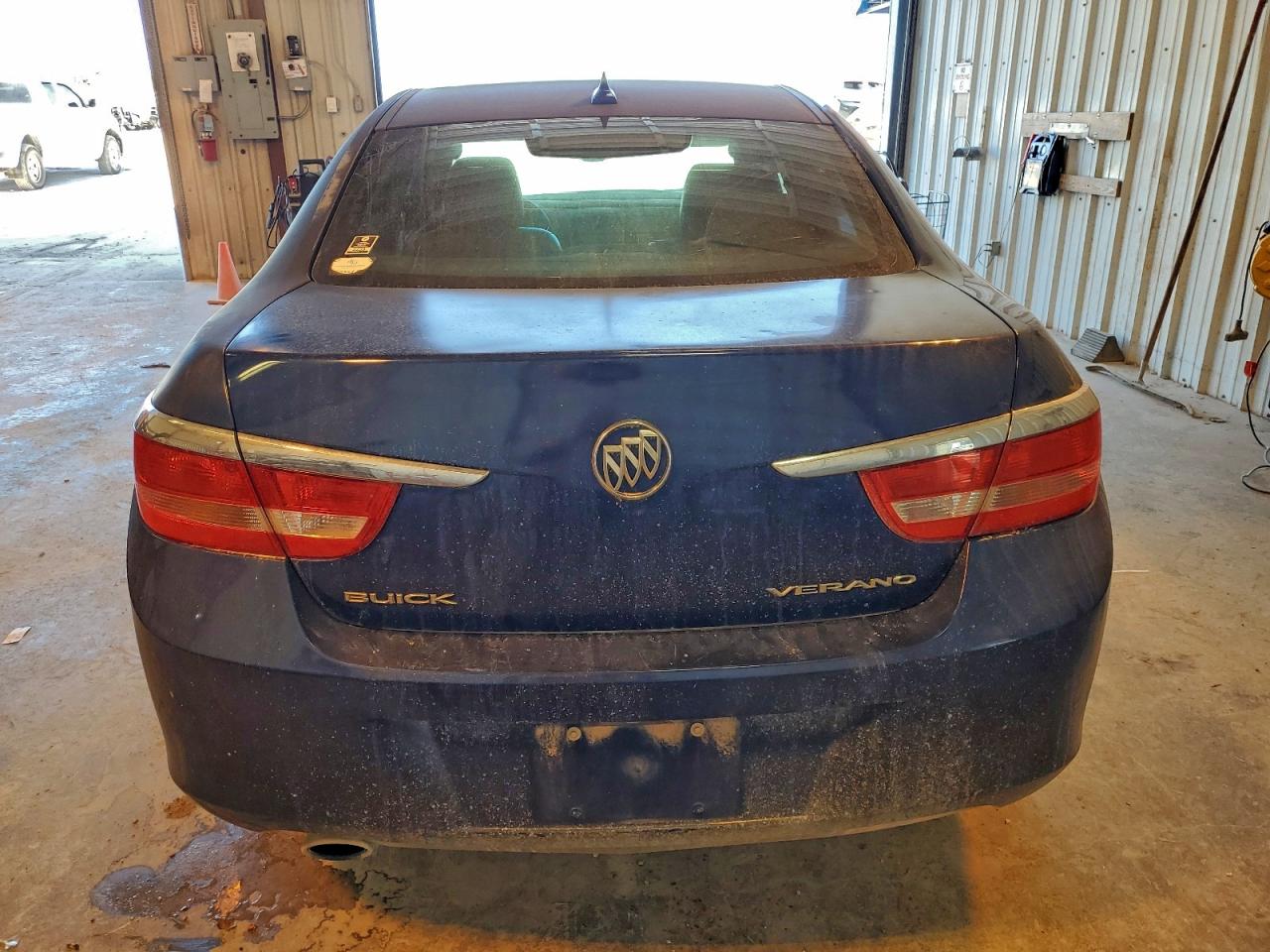 Buick Verano Image 8