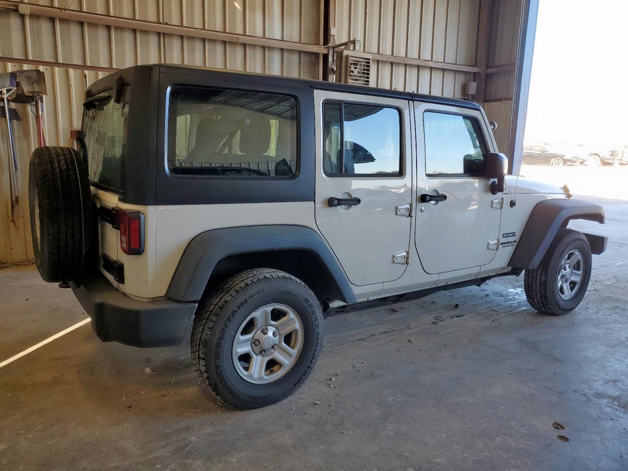 Jeep Wrangler Sport Image 4