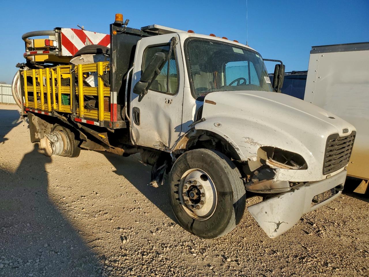 Freightliner M2 106 Medium Duty Image 10