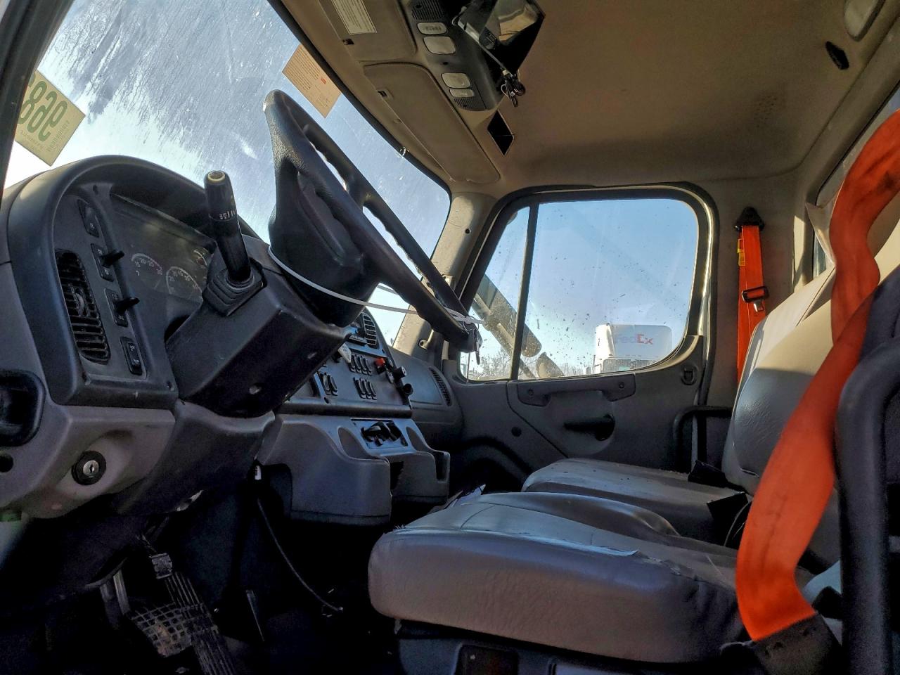 Freightliner M2 106 Medium Duty Image 12