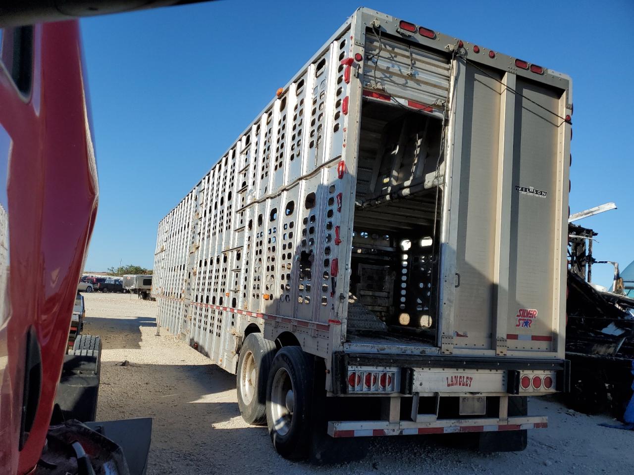 Wilson Trailer Image 3