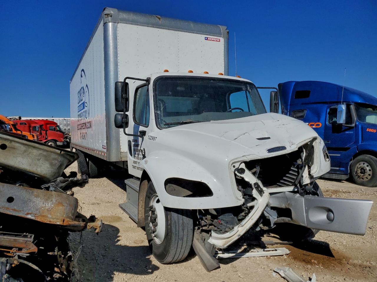 Freightliner M2 106 Medium Duty Image 3